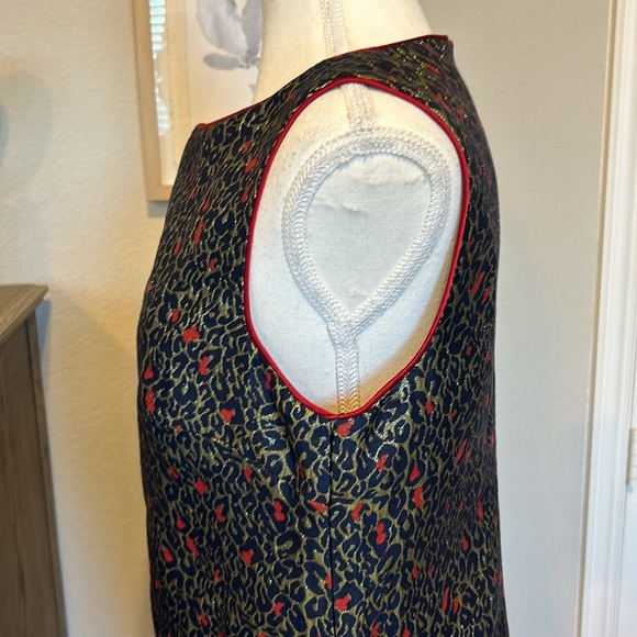 Betsey Johnson | Navy Red Gold Jacquard Leopard Print Shift Dress | 8 - Picture 8 of 16